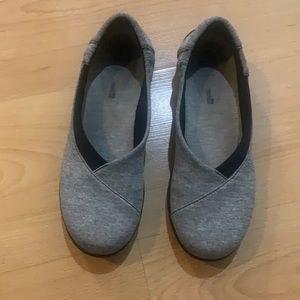 ~(4/$60) Clarks cushion cloudsteppers